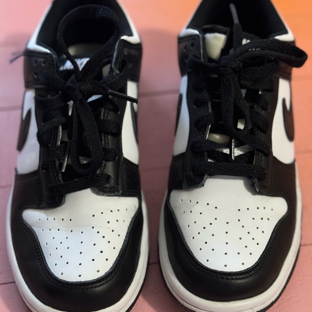 Nike PANDA DUNKS 👟